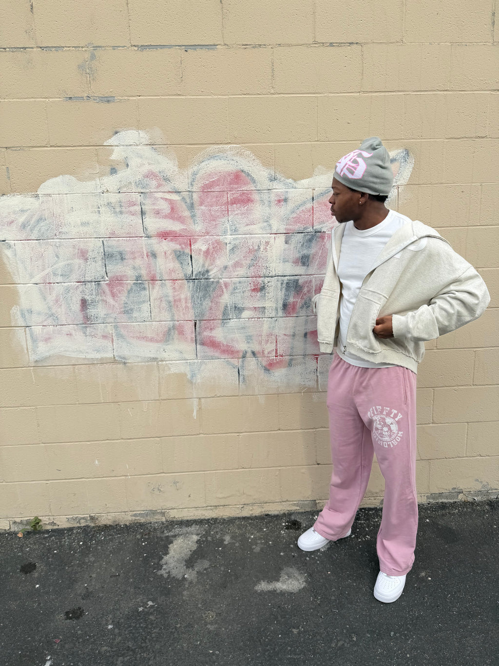 “STRAWBERRY SHORTCAKE” SWEATPANTS
